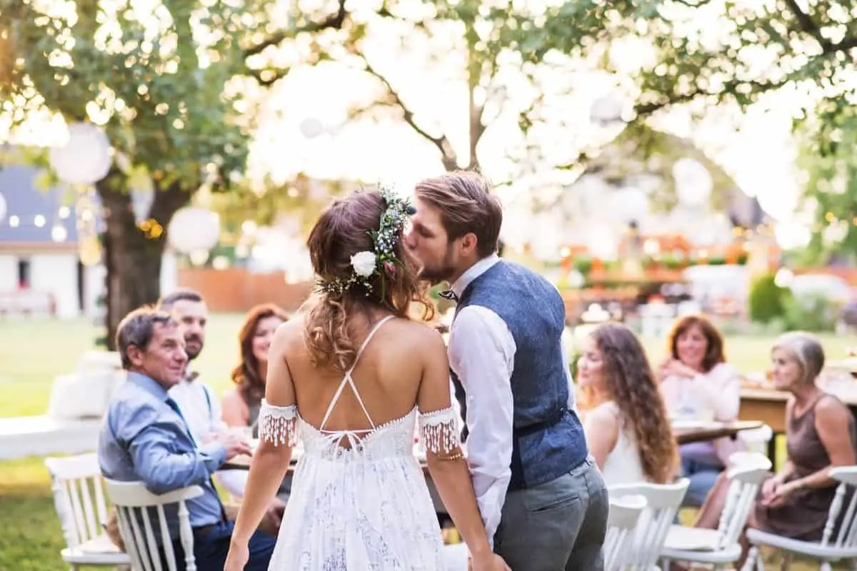 How-To-Plan-A-Small-Backyard-Wedding-