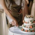 The Complete Guide To Wedding Cake Flavors