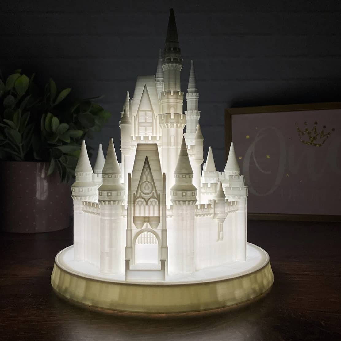 12 Adorable Disney Wedding Cake Toppers - Magical Day Weddings