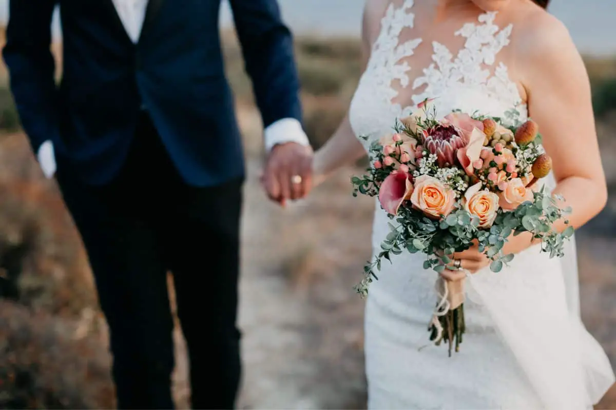 Beauty And The Beast Wedding Bouquet Ideas