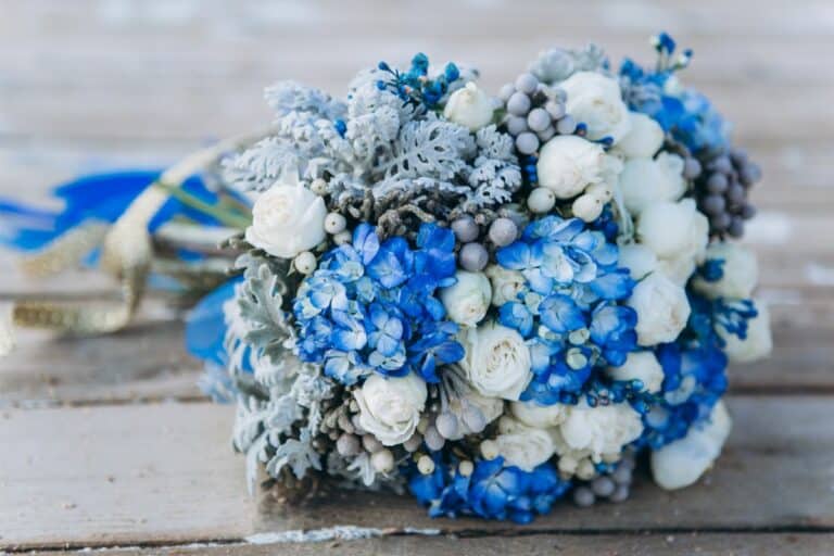 15 Magical Fairytale Royal Blue Wedding Themes You'll Fall In Love With