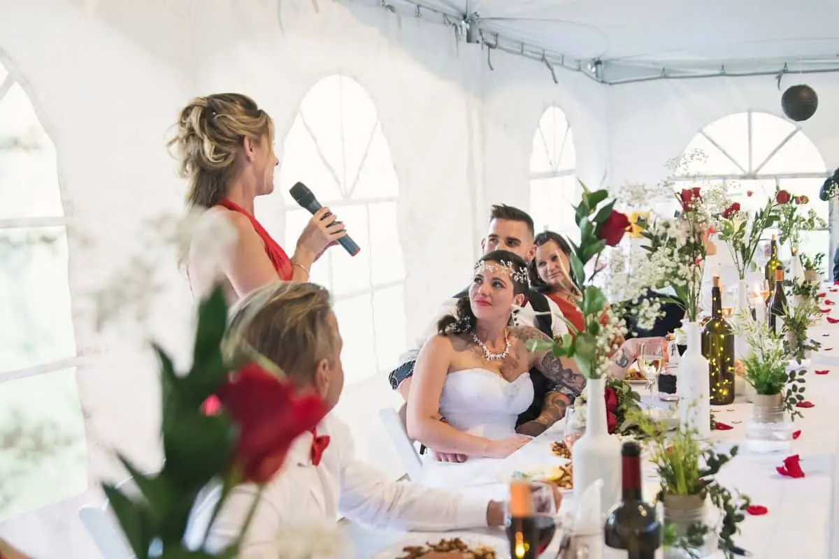 Hysterical Lines to Make Your Maid of Honor Speech As Funny As Possible