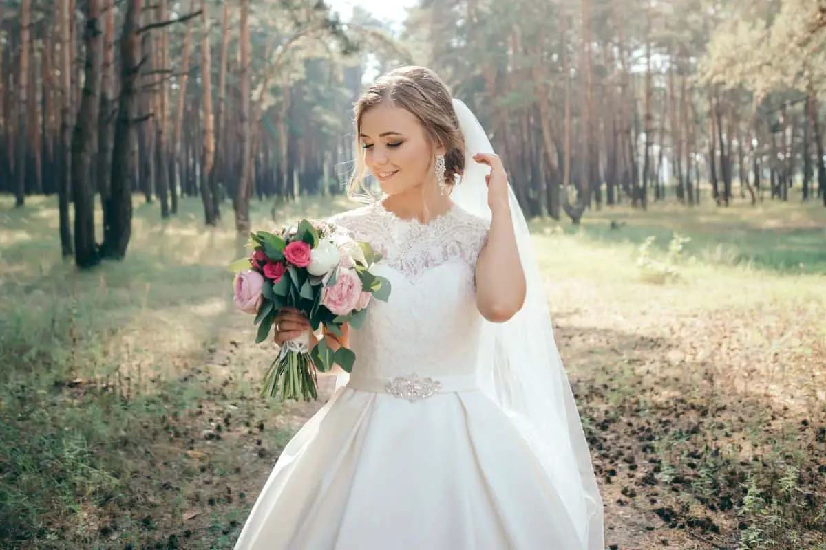 Ivory vs White Wedding Dresses - Which Should You Choose