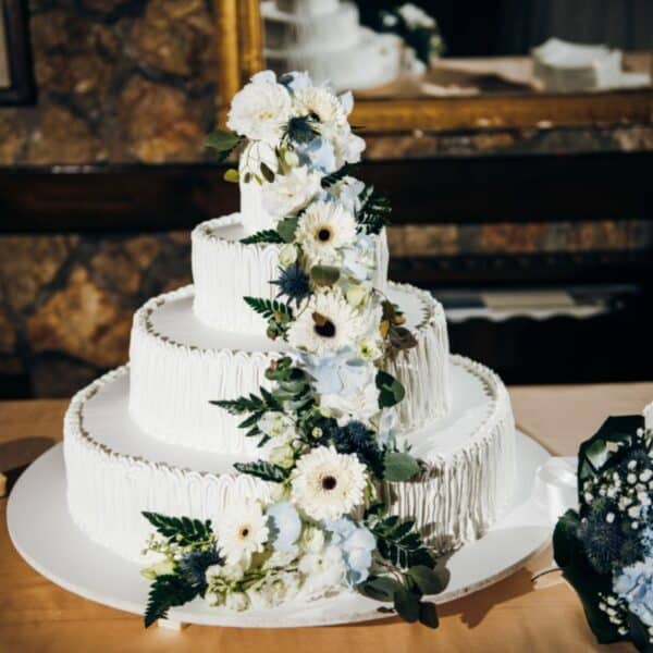 Cinderella Wedding Cakes Everyone Will Love