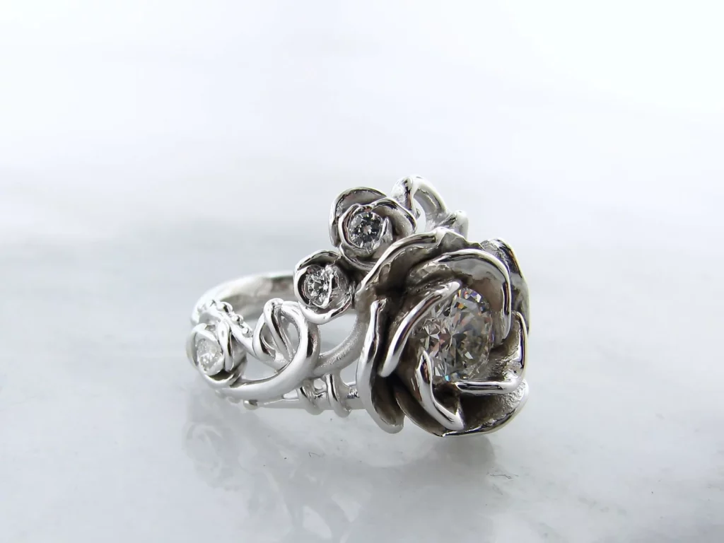 Rose Bouquet Flowers and Leaves Ring