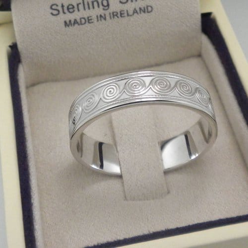celtic spiral wedding ring