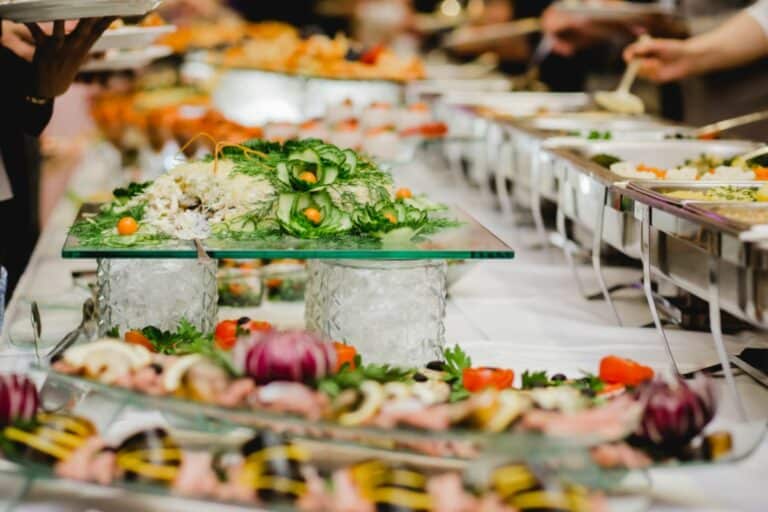 How Much Does It Cost To Cater A Wedding?