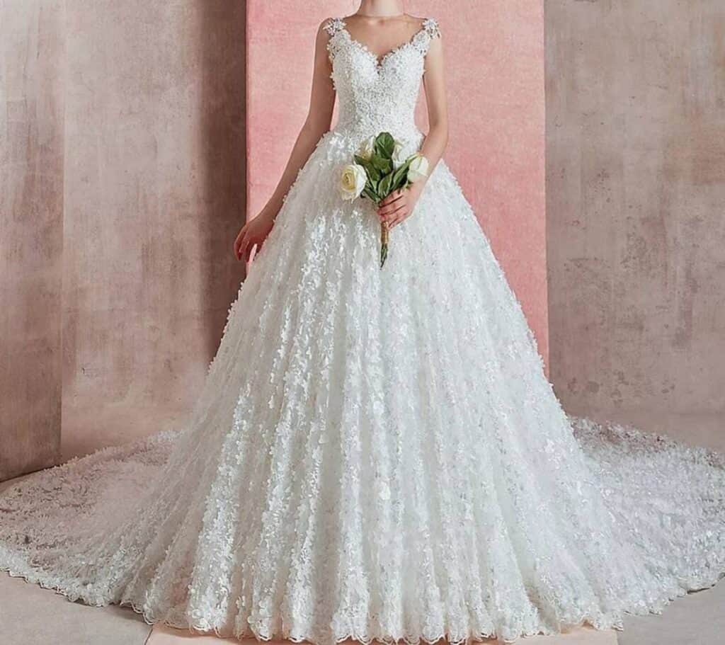 Luxury Lace wedding dress 1