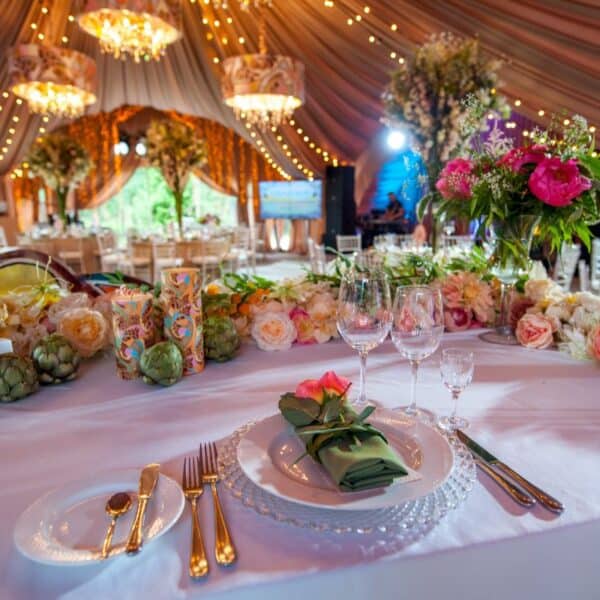 Restaurant Wedding Reception: For An Affordable Wedding Venue
