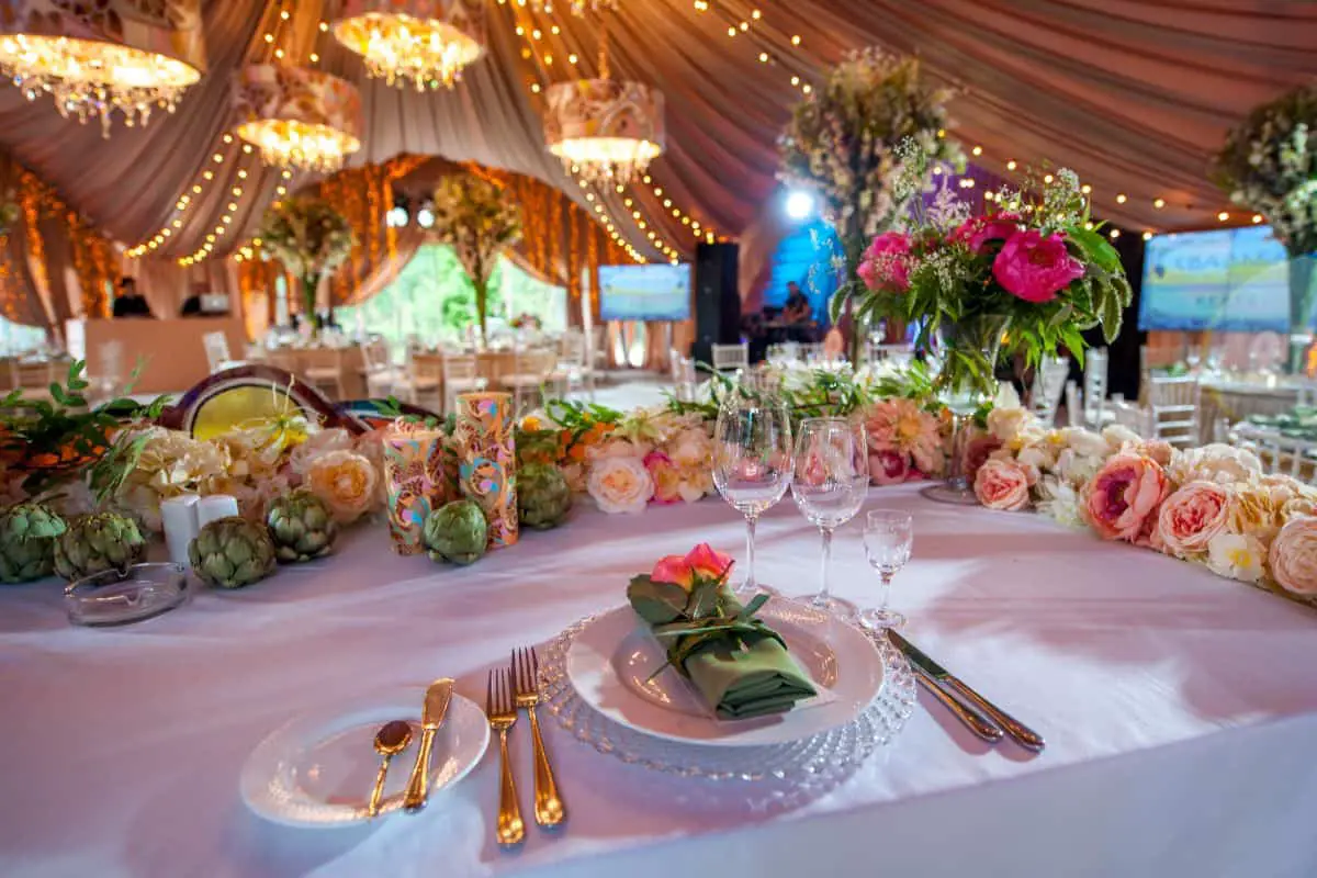 Restaurant Wedding Reception: For An Affordable Wedding Venue