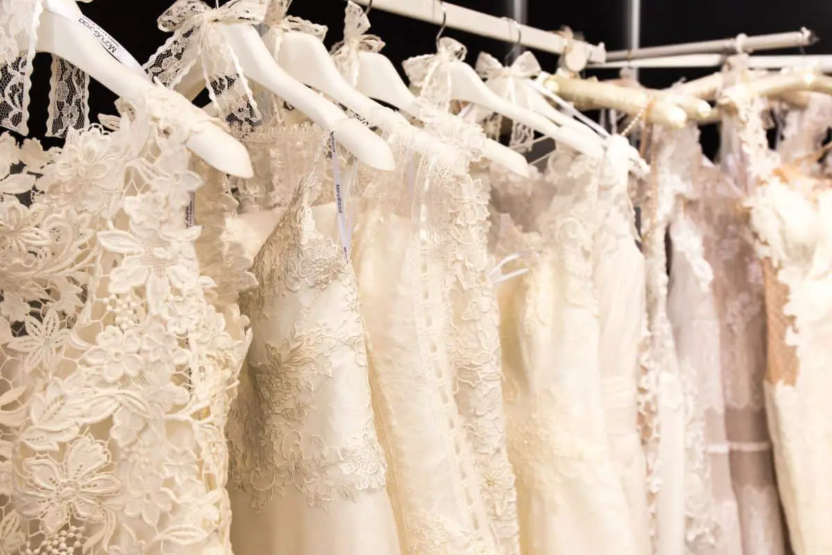 When To Buy A Wedding Dress If Losing Weight?