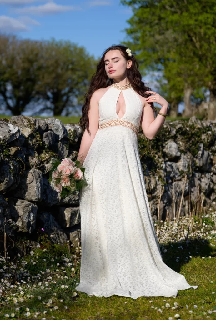 13 Elegant Celtic Wedding Dresses For The Romantic Bride Magical Day   Il 794xN.3840781810 Pvxz 691x1024.webp